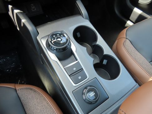 New 2025 Ford Bronco Sport Outer Banks w/ Outer Banks Tech Package+ image 18