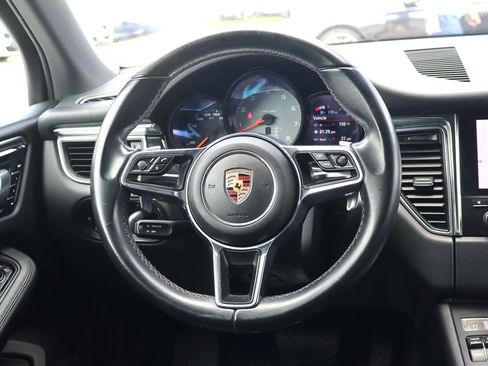 Used 2017 Porsche Macan S AWD/4WD image 16