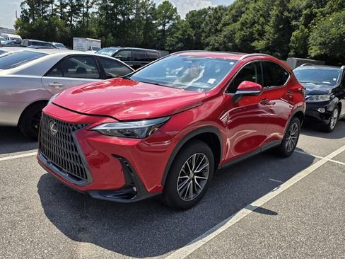 Used 2025 Lexus NX 250 FWD w/ Accessory Package (Z1) image 14