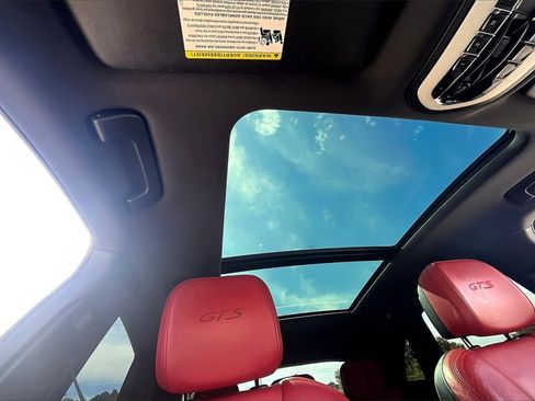 Used 2017 Porsche Macan GTS image 21