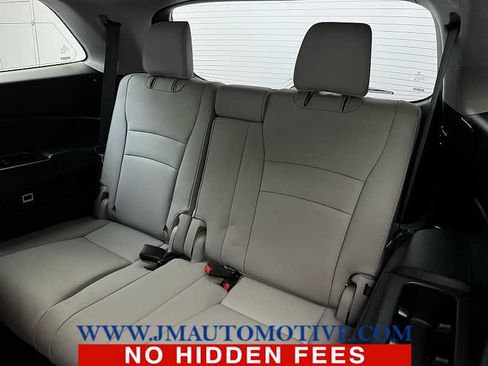 Used 2018 Honda Pilot EX-L image 17