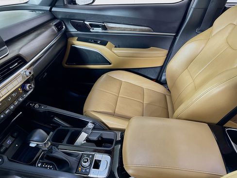 Used 2022 Kia Telluride SX w/ Towing Package image 25