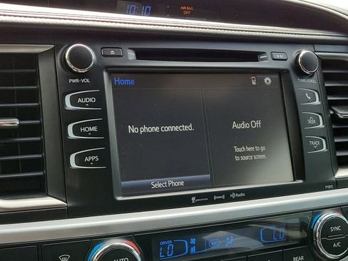 Used 2019 Toyota Highlander Plus image 23