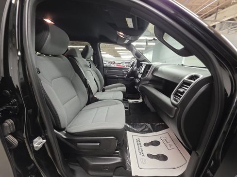 Used 2021 RAM 1500 Big Horn AWD/4WD image 25
