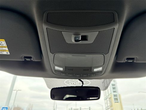 Used 2016 Ford F150 XLT w/ Equipment Group 302A Luxury image 31