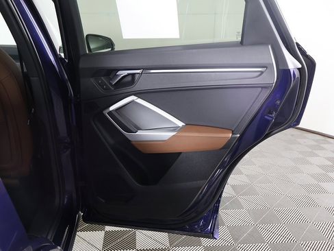 Used 2023 Audi Q3 2.0T Premium w/ Convenience Package image 25