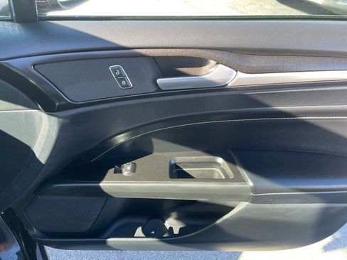 Used 2020 Ford Fusion Titanium image 19