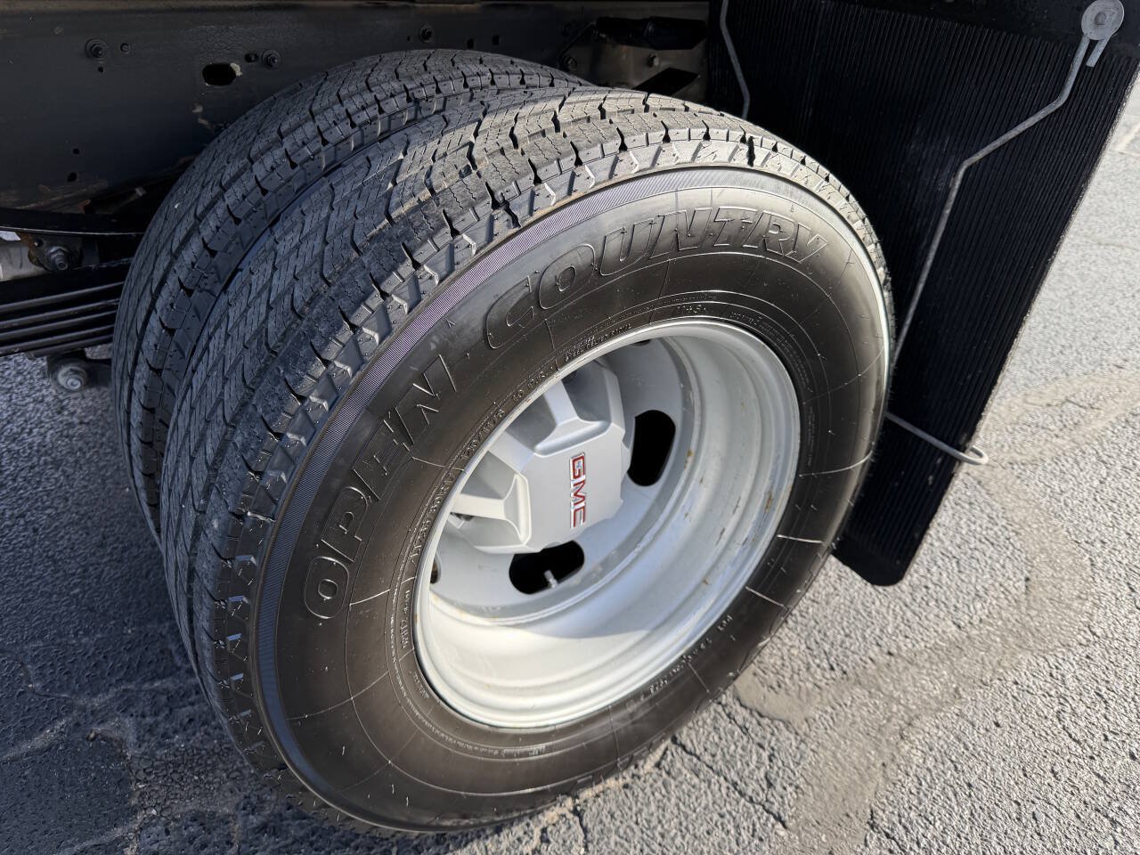 Used 2024 GMC Sierra 3500 Pro w/ Convenience Package AWD/4WD image 32