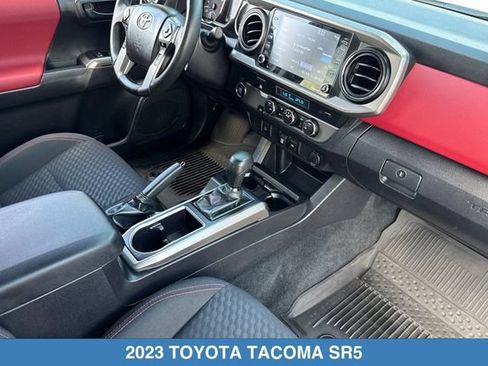Used 2023 Toyota Tacoma SR5 RWD image 17