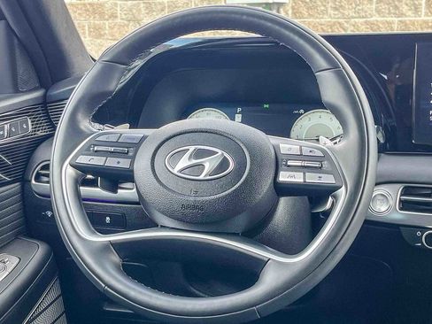 Used 2024 Hyundai Palisade Calligraphy image 14