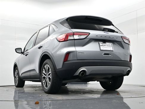 Used 2022 Ford Escape SEL image 37