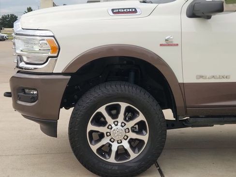Used 2024 RAM 2500 Limited w/ Safety Group AWD/4WD image 8
