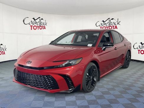 New 2026 Toyota Camry Hybrid image 2