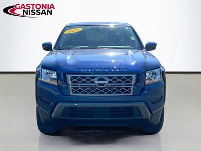 Used 2022 Nissan Frontier SV