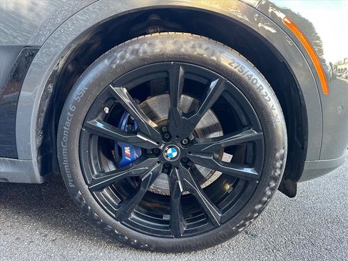 Used 2023 BMW X7 M60i w/ Executive Package image 7