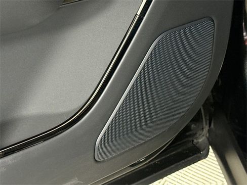 Used 2025 Land Rover Range Rover Sport Dynamic SE image 21