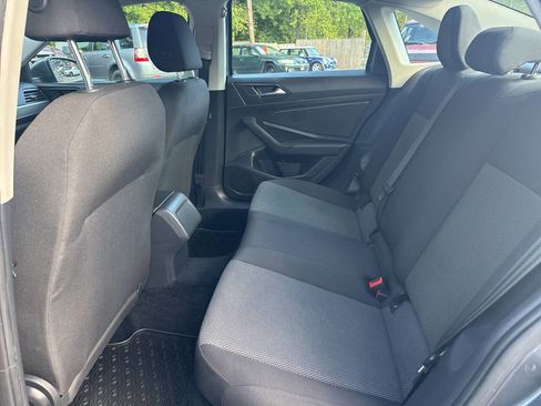 Used 2021 Volkswagen Jetta S w/ Driver Assistance Package image 12