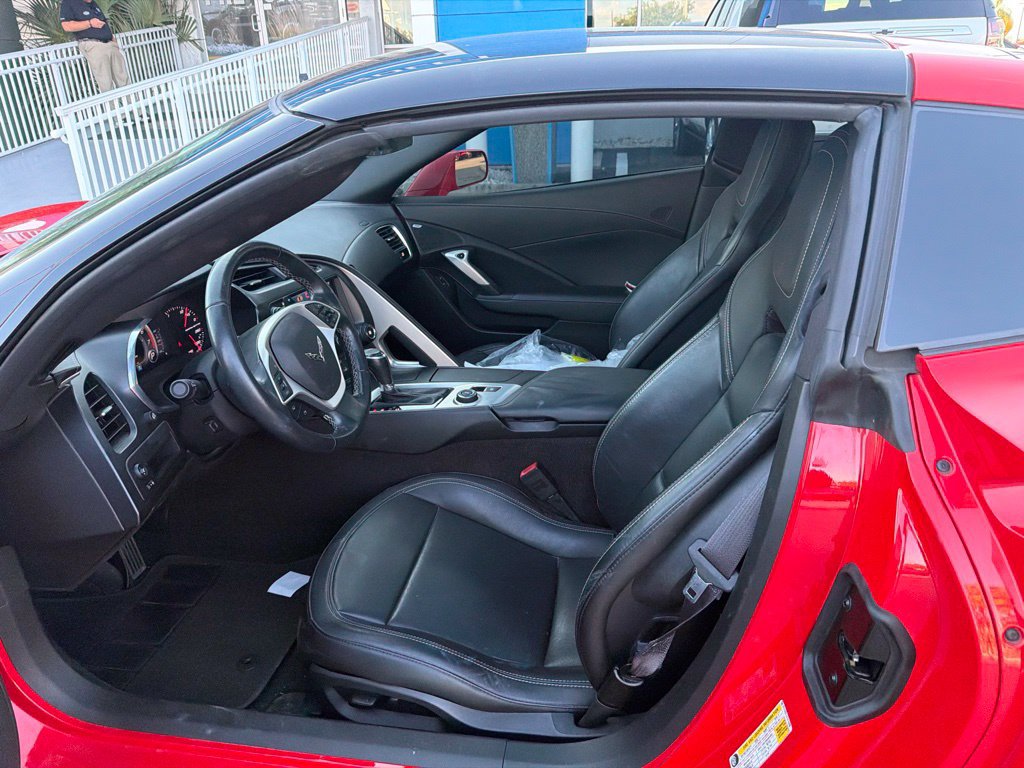 Used 2015 Chevrolet Corvette Stingray Coupe RWD image 18