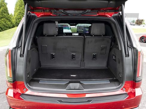 Used 2025 Cadillac Escalade V w/ LPO, Floor Liner Package AWD/4WD image 57