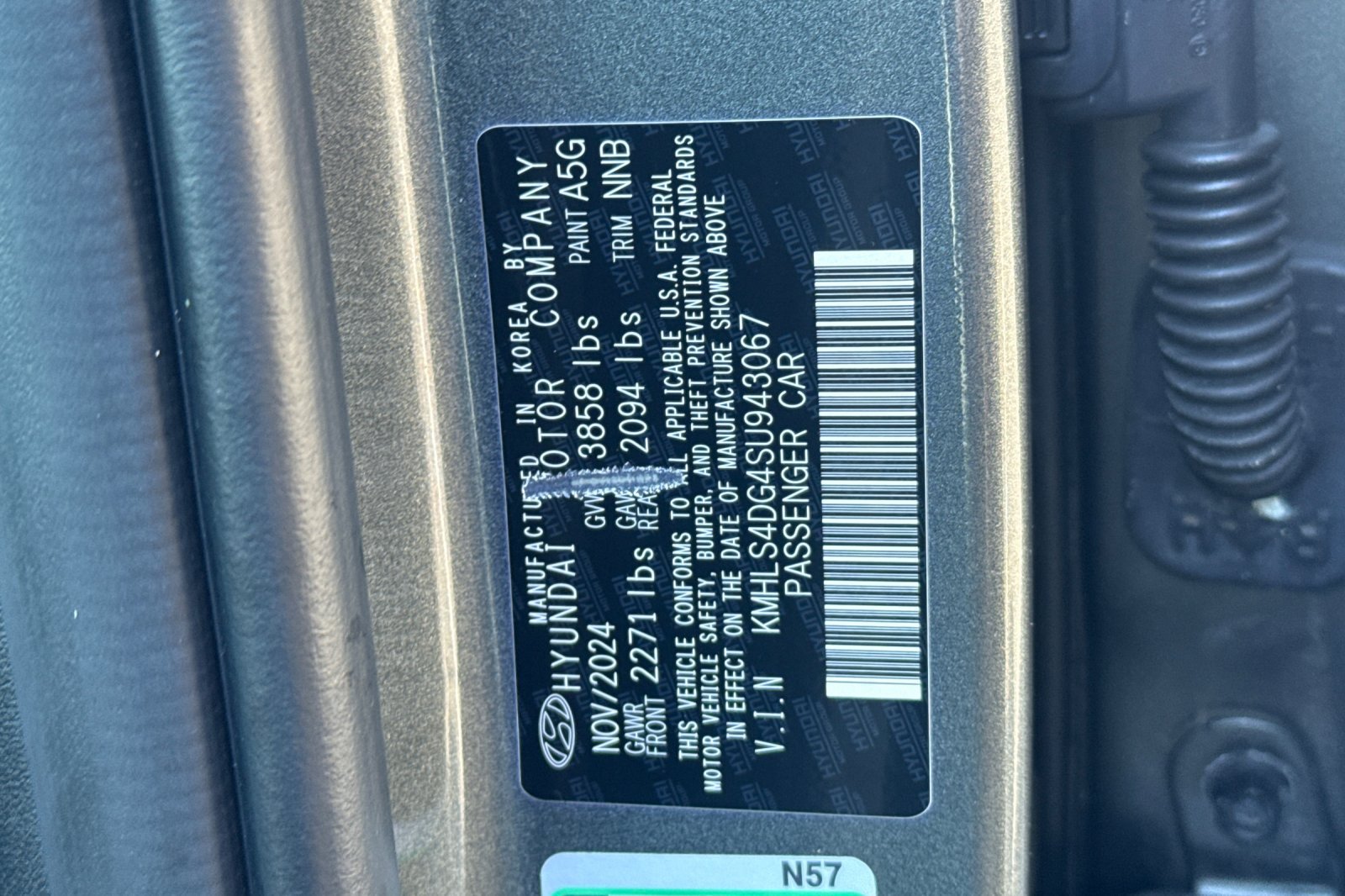 Used 2025 Hyundai Elantra SEL FWD image 40