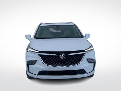 Used 2024 Buick Enclave Avenir w/ Avenir Technology Package image 4