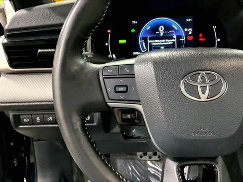 Used 2025 Toyota Camry SE w/ Convenience Package AWD/4WD image 24