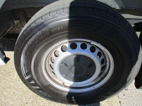 Used 2024 Mercedes-Benz Sprinter 2500 image 25