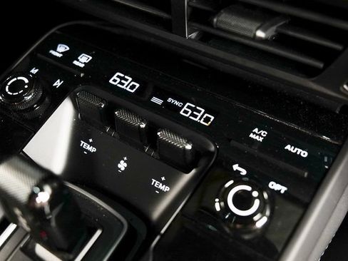 Certified 2025 Porsche 911 Carrera 4 GTS AWD/4WD image 16