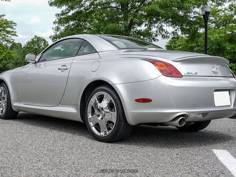 Used 2005 Lexus SC 430 Convertible RWD image 16