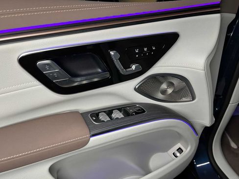 Certified 2023 Mercedes-Benz EQS 580 4MATIC SUV image 22