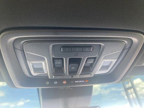 Used 2023 Chevrolet Silverado 1500 High Country w/ High Country Premium Package image 25