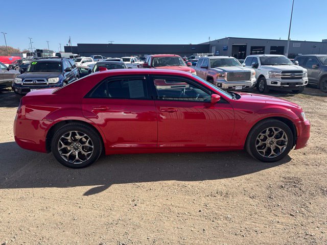 Used 2016 Chrysler 300 S AWD/4WD image 11