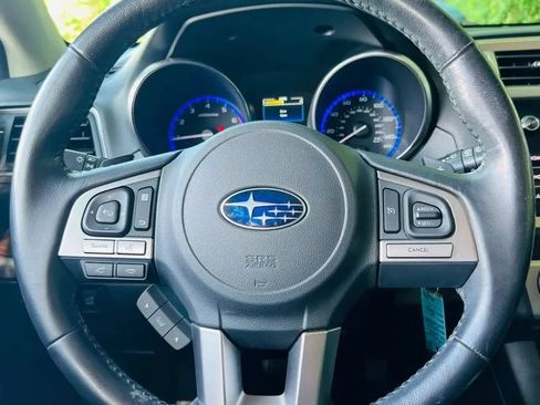 Used 2016 Subaru Outback 2.5i Limited AWD/4WD image 12