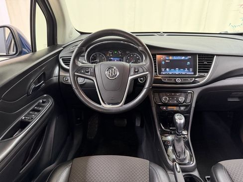 Used 2020 Buick Encore Preferred w/ Safety Package image 27
