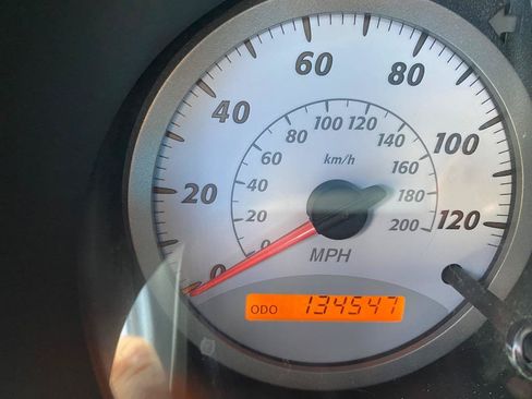 Used 2005 Toyota RAV4 2WD image 31