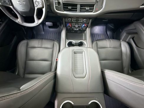 Used 2023 Chevrolet Tahoe RST w/ Luxury Package AWD/4WD image 16