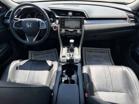 Used 2016 Honda Civic Touring image 25