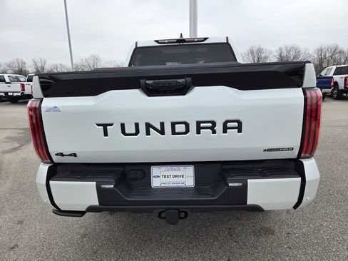 Used 2025 Toyota Tundra Platinum image 9