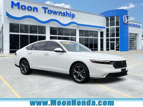 Used 2023 Honda Accord EX image 1