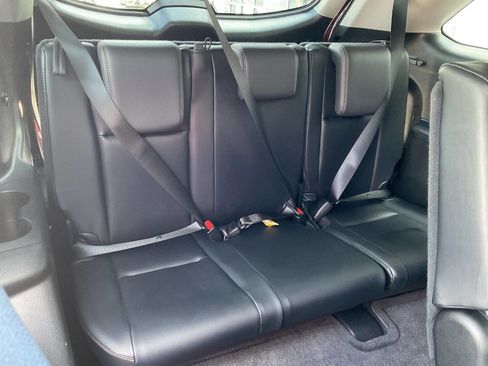 Used 2015 Toyota Highlander XLE AWD/4WD image 38