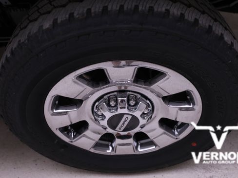 New 2026 Ford F250 Lariat w/ Chrome Package image 42