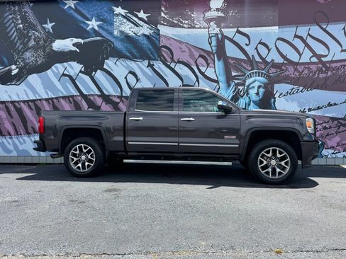 Used 2015 GMC Sierra 1500 SLT w/ All-Terrain Package AWD/4WD image 1