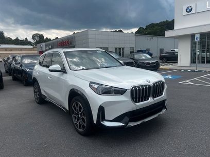 New 2025 BMW X1 xDrive28i w/ Convenience Package