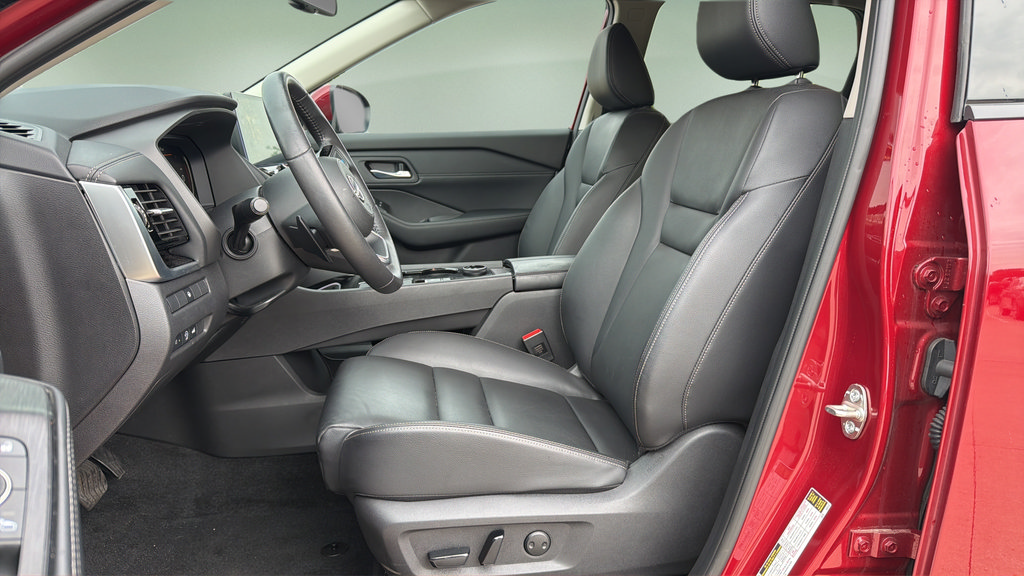 Certified 2024 Nissan Rogue SL AWD/4WD image 19
