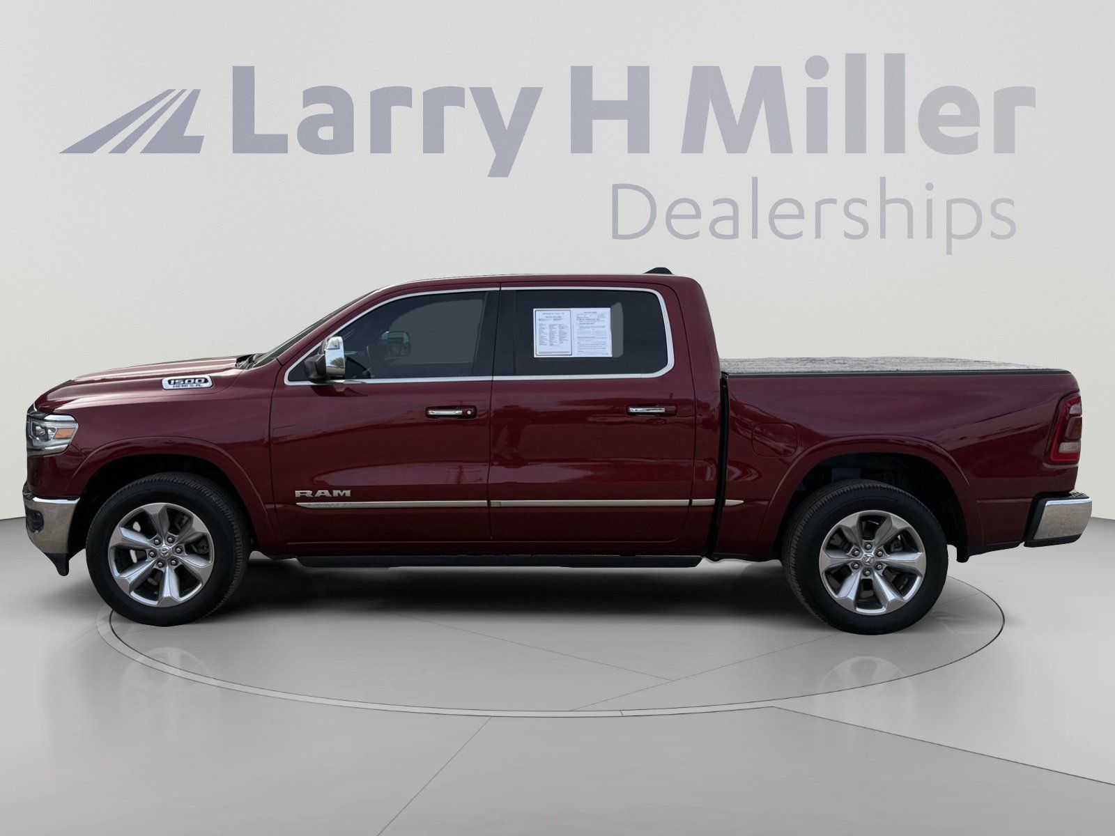 Used 2019 RAM 1500 Limited w/ Advanced Safety Group RWD image 2