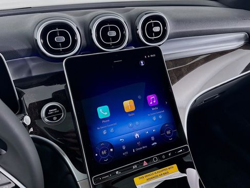 New 2026 Mercedes-Benz GLC 300 4MATIC image 19