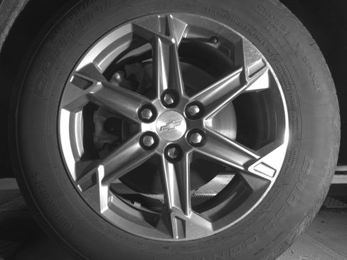 Used 2025 Chevrolet Blazer LT FWD image 11