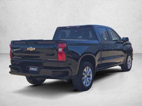 Used 2022 Chevrolet Silverado 1500 Custom w/ Safety Confidence Package image 5