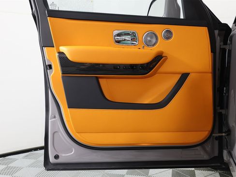 New 2026 Rolls-Royce Cullinan Black Badge image 20