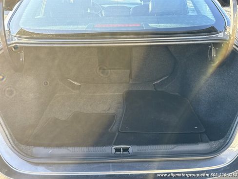 Used 2017 Chrysler 200 Limited Platinum image 13